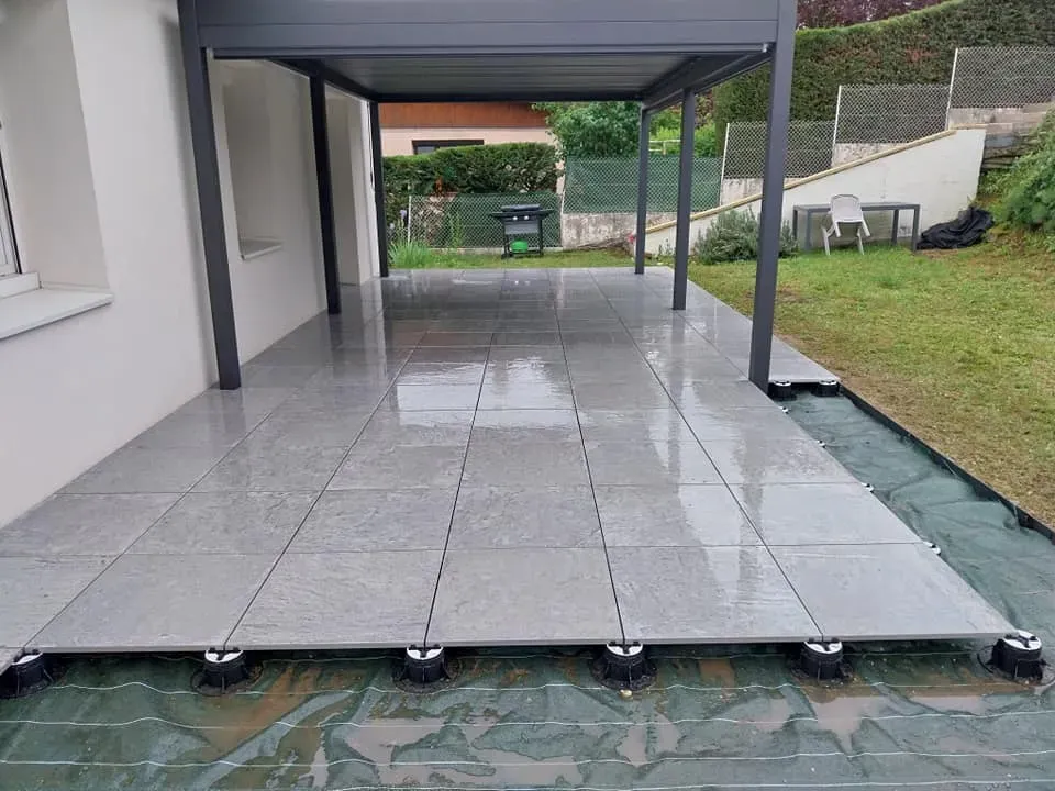 Terrasse bois à Saint-Quentin-Fallavier